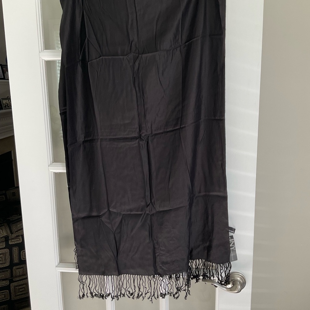 Jones New York Fringed Scarf/Shawl NWT